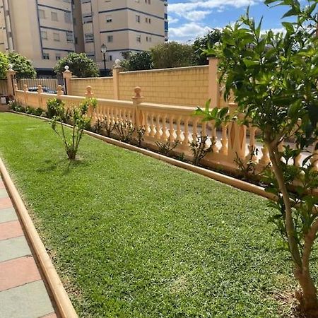 Estudio En Fuengirola Con Vistas Al Mar Exterior foto