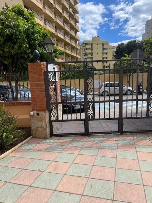 Estudio En Fuengirola Con Vistas Al Mar Exterior foto